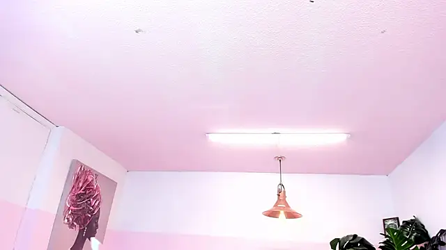 Red lady online show from February 19, 4:01 am