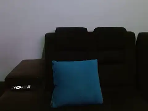 Snapshot of Laura_martin_ chatting on February 25, 10:58 am Laura martin online show from February 25, 10:58 am