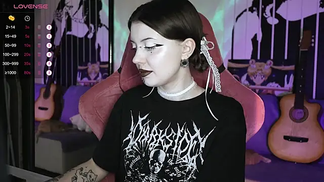 prettybones online show from December 21, 12:27 pm