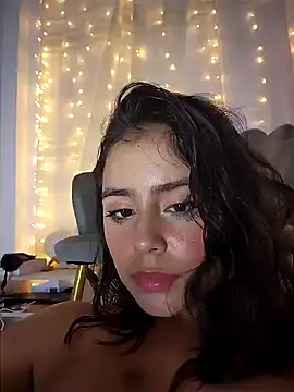 Juanelopez1 online show from January 31, 6:35 am