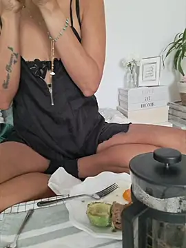 SexyErola27 online show from May 15, 10:44 am