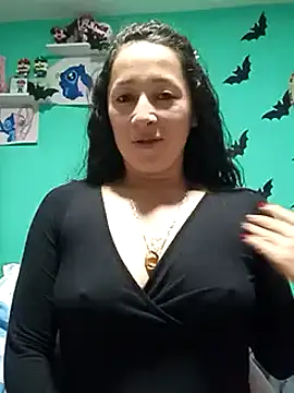 emilypoppy3 online show from January 23, 8:13 pm