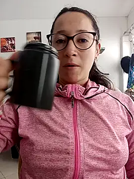 emilypoppy3 online show from February 25, 6:17 pm