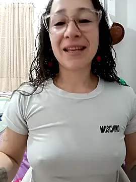 emilypoppy3 online show from May 31, 1:07 pm