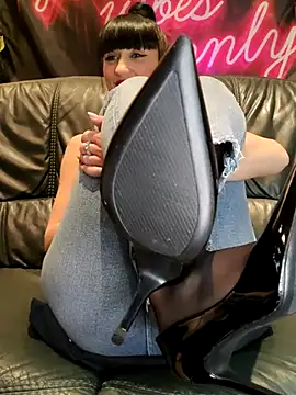 Melody87 online show from February 7, 9:37 pm