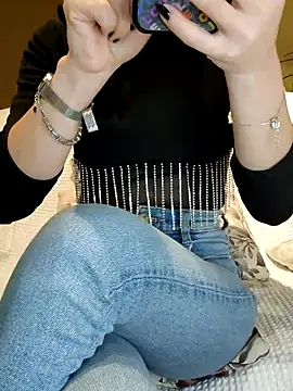 Melody87 online show from March 7, 9:01 pm