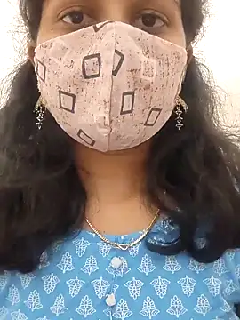 Snapshot of Angleannie chatting on October 28, 2:20 pm Angleannie online show from October 28, 2:20 pm