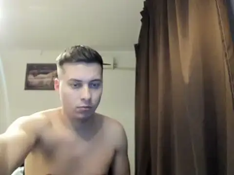 Snapshot of Dreamboy24 chatting on January 12, 4:56 pm Dreamboy24 online show from January 12, 4:56 pm