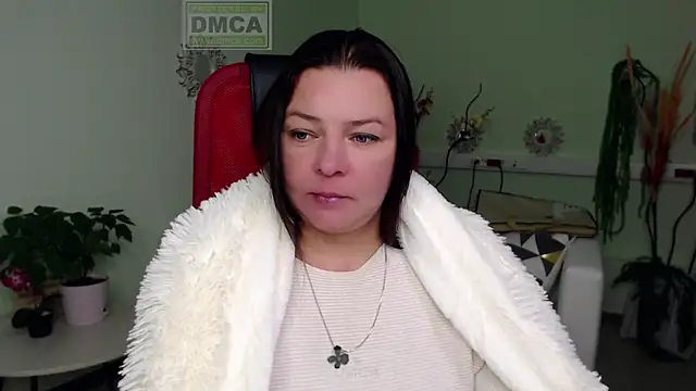 Lily flower7 online show from September 26, 4:49 am