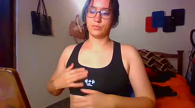 Snapshot of brittanycheeks chatting on March 23, 12:58 am brittanycheeks online show from March 23, 12:58 am
