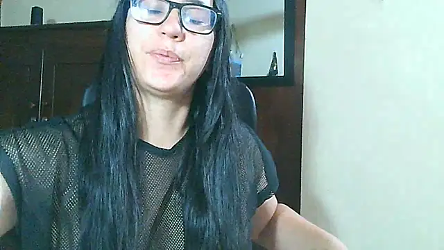 Snapshot of brittanycheeks chatting on July 23, 12:24 am brittanycheeks online show from July 23, 12:24 am