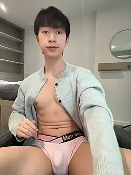 Rainbow967 online show from April 14, 2:45 pm