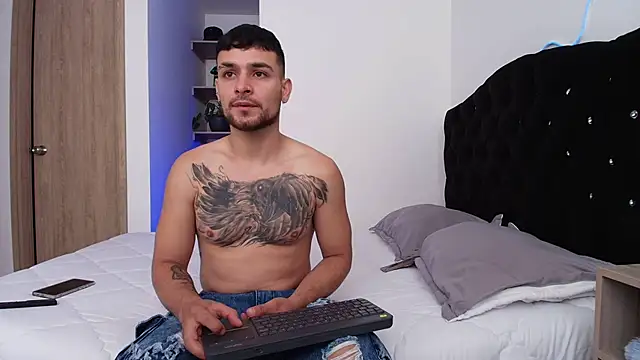 Aron-santoro online show from February 11, 1:05 pm