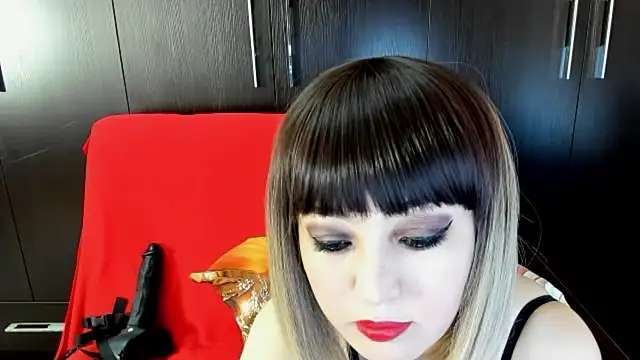 DaisyMun online show from July 9, 8:07 am