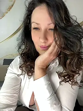 Katie-n online show from July 25, 4:21 am