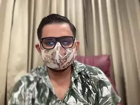 Snapshot of slavekinky001 chatting on September 16, 7:15 pm slavekinky001 online show from September 16, 7:15 pm