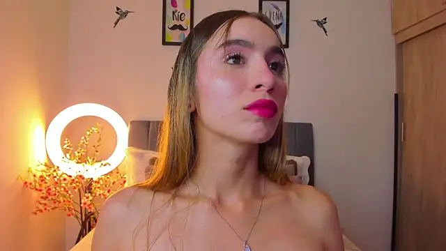 im sarah34 online show from December 16, 5:59 am