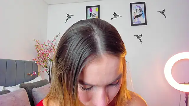 im sarah34 online show from January 4, 8:27 pm