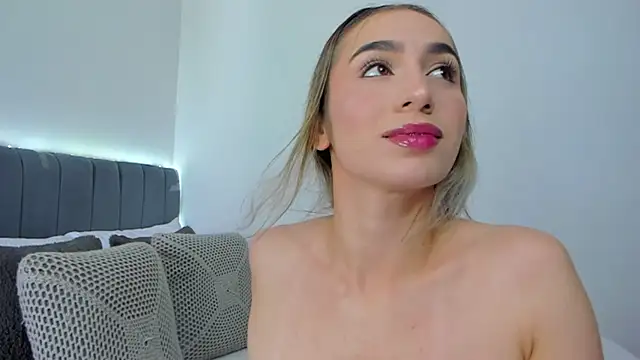 im sarah34 online show from July 26, 6:59 pm