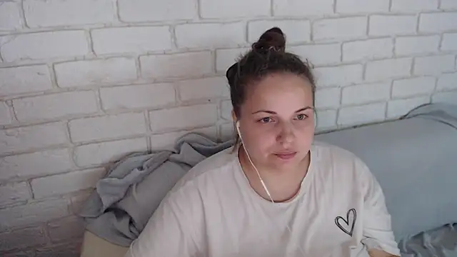 Crazyy girl  online show from October 23, 2:49 pm