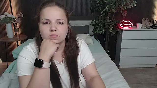 Snapshot of Crazyy_girl_ chatting on July 10, 4:39 am Crazyy girl online show from July 10, 4:39 am