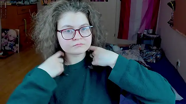 Sashy Way online show from February 12, 8:04 pm