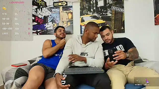 hott dicks online show from December 31, 1:41 pm