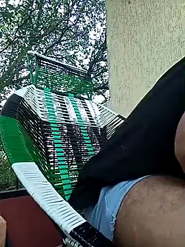 Snapshot of Naughty_Charly chatting on February 23, 9:37 pm Naughty Charly online show from February 23, 9:37 pm