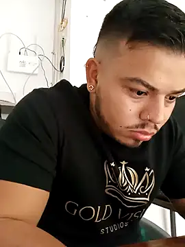 Snapshot of Naughty_Charly chatting on March 8, 12:41 pm Naughty Charly online show from March 8, 12:41 pm