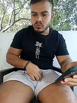 Snapshot of Naughty_Charly chatting on October 30, 1:23 pm Naughty Charly online show from October 30, 1:23 pm