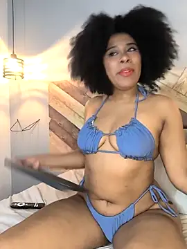 Snapshot of EmmilyBrant chatting on September 21, 12:23 am EmmilyBrant online show from September 21, 12:23 am