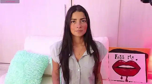 Yues050600 online show from January 23, 12:35 am