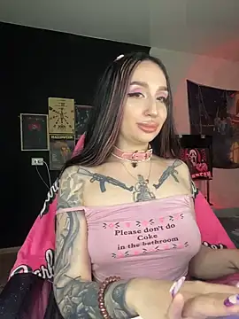 Snapshot of Molly__Moon chatting on January 5, 7:49 am Molly Moon online show from January 5, 7:49 am
