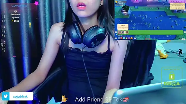 Snapshot of littlemiilk chatting on December 30, 7:32 pm littlemiilk online show from December 30, 7:32 pm