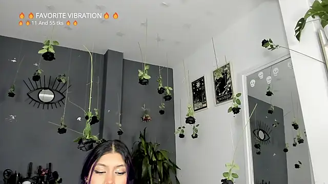 Raven Witch  online show from March 7, 5:43 pm