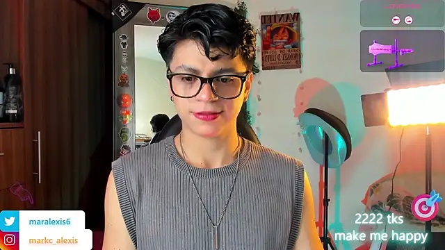 marckalexis online show from May 8, 11:32 pm