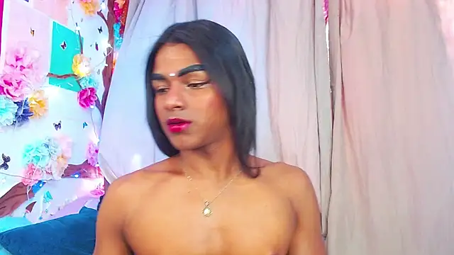 Snapshot of Karly_coffe chatting on December 24, 3:47 pm Karly coffe online show from December 24, 3:47 pm