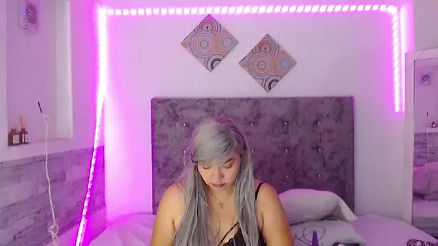 Cuckold lover69 online show from May 29, 3:15 am