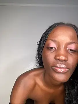 Snapshot of Fanclubbbbb chatting on December 22, 11:22 am Fanclubbbbb online show from December 22, 11:22 am