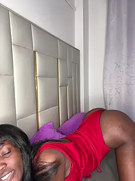 Snapshot of Fanclubbbbb chatting on January 27, 9:55 pm Fanclubbbbb online show from January 27, 9:55 pm