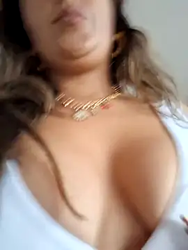 lauramcdowell1 online show from November 21, 8:29 pm