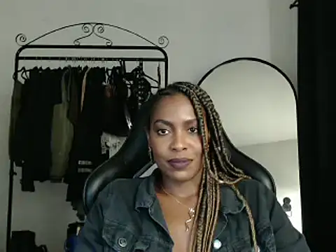 marisilva br online show from March 8, 12:11 am