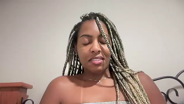 marisilva br online show from October 3, 1:24 am