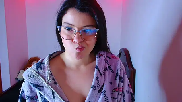 juli05star20 online show from November 5, 4:29 pm