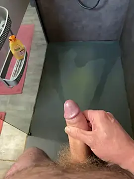 thestringer online show from March 10, 2:11 pm