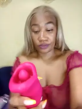 Snapshot of Puneee_Lucee chatting on March 7, 10:21 pm Puneee Lucee online show from March 7, 10:21 pm