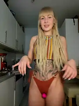 Jenna-Lia online show from December 8, 7:47 am