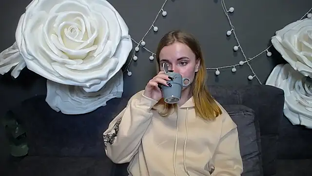 MargaritaKiss online show from November 28, 8:33 pm