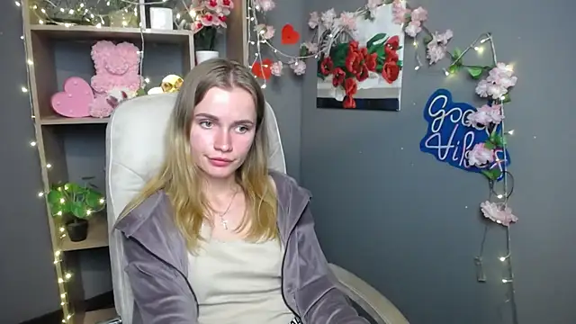Snapshot of MargaritaKiss chatting on May 29, 7:45 pm MargaritaKiss online show from May 29, 7:45 pm