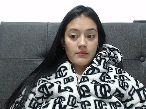 Snapshot of Alisha_99 chatting on June 19, 1:10 am Alisha 99 online show from June 19, 1:10 am